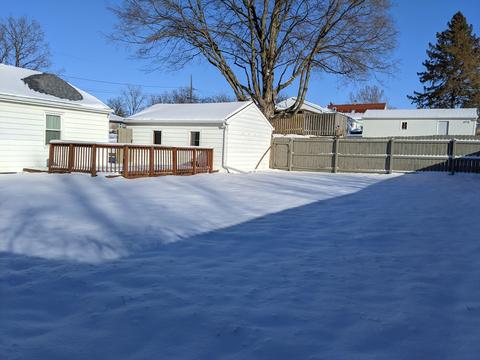 853 Monroe Dr, Freeport, IL 61032 photo 16