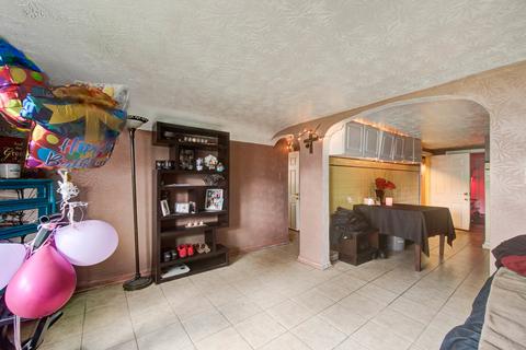 1533 Maple Ave, Berwyn, IL 60402 photo 18