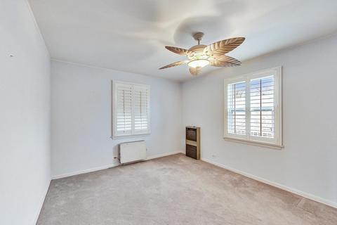 280 Nuttall Rd, Riverside, IL 60546 photo 27