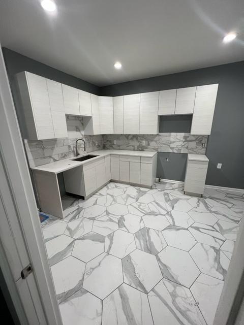 1304 E 93rd St, Chicago, IL 60619 photo 4