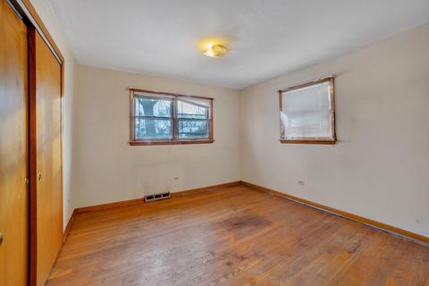 6512 W 84th St, Burbank, IL 60459 photo 8