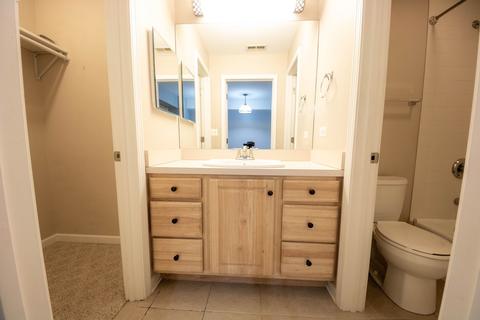 5200 Carriageway Dr #329, Rolling Meadows, IL 60008 photo 7