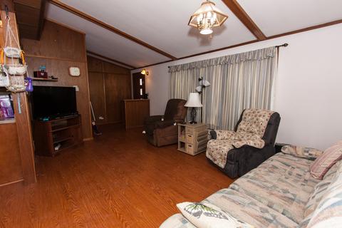 603 S Division St, Chenoa, IL 61726 photo 8
