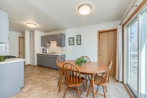 116 Heathgate Rd, Montgomery, IL 60538 photo 8