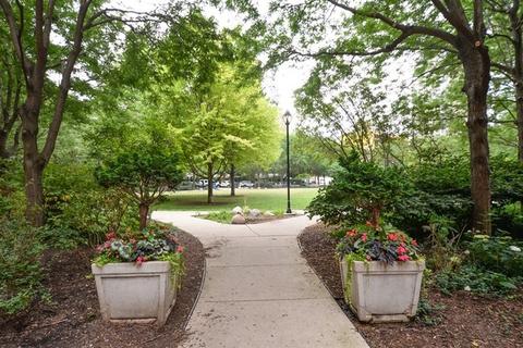 100 E 14th St #710, Chicago, IL 60605 photo 48