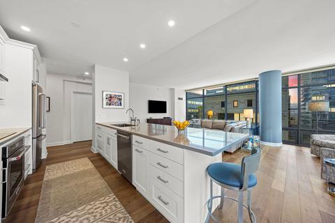 100 E 14th St #710, Chicago, IL 60605 photo 36