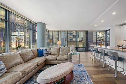 100 E 14th St #710, Chicago, IL 60605 photo 35