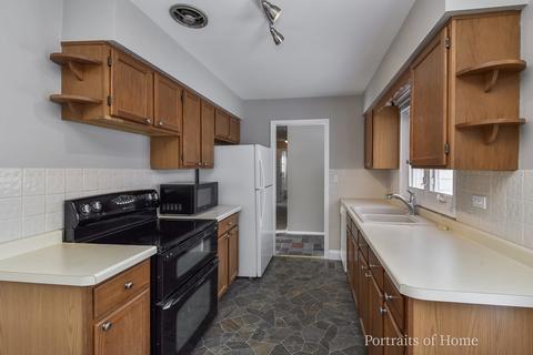 706 Parkway Dr, Wheaton, IL 60187 photo 8