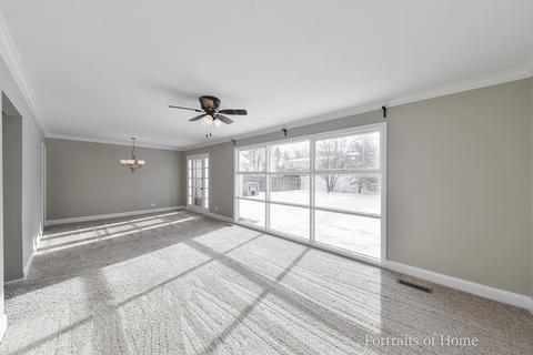 706 Parkway Dr, Wheaton, IL 60187 photo 3
