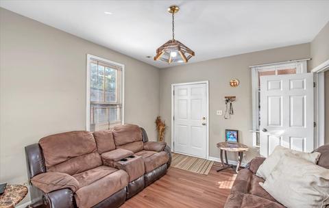 479 Park St, Elgin, IL 60120 photo 3