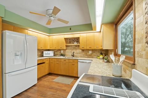 1620 Childs St, Wheaton, IL 60187 photo 10