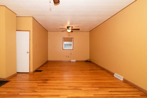 1206 W Mill St, Bloomington, IL 61701 photo 5
