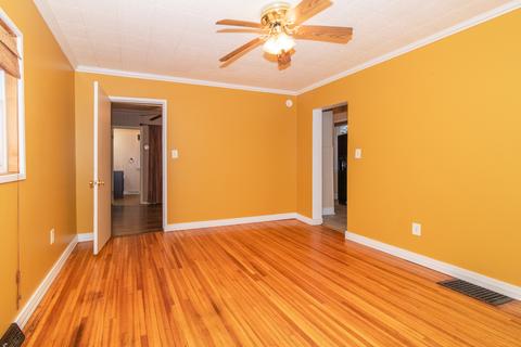 1206 W Mill St, Bloomington, IL 61701 photo 9