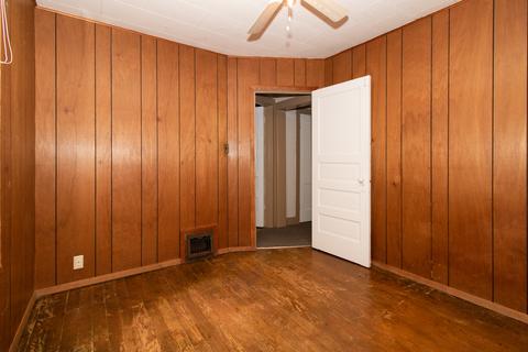 1206 W Mill St, Bloomington, IL 61701 photo 25
