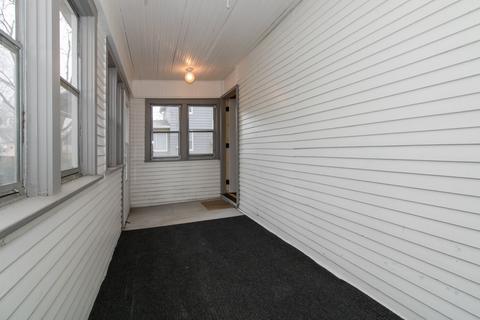 1206 W Mill St, Bloomington, IL 61701 photo 4