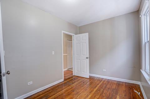 1523 E 74th Pl, Chicago, IL 60619 photo 6