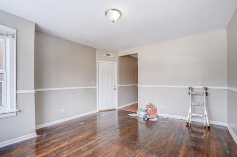 1523 E 74th Pl, Chicago, IL 60619 photo 4