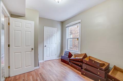 1523 E 74th Pl, Chicago, IL 60619 photo 11