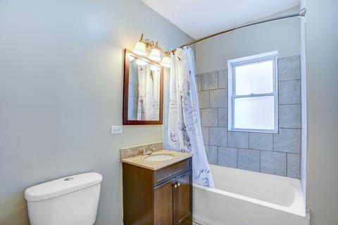 1523 E 74th Pl, Chicago, IL 60619 photo 12