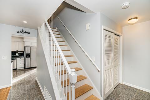 548 Harbor Ter, Bartlett, IL 60103 photo 18