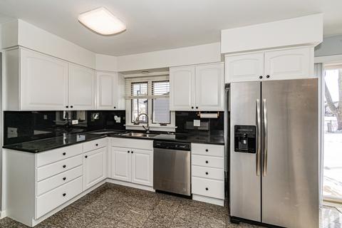 548 Harbor Ter, Bartlett, IL 60103 photo 12