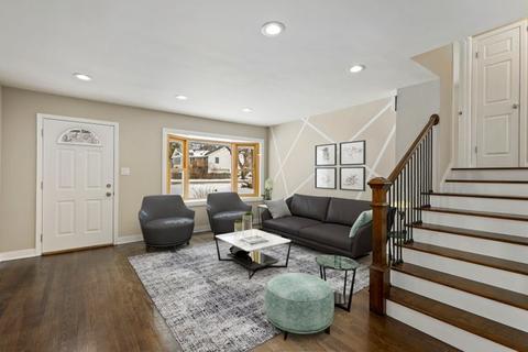 1810 N Summit St, Wheaton, IL 60187 photo 5