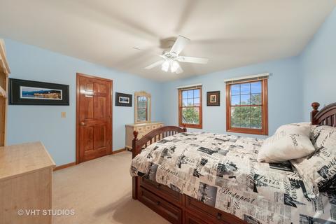 2055 Gardner Cir E, Aurora, IL 60503 photo 19