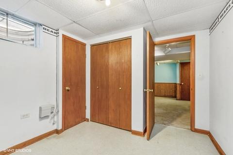 131 Mayer Ave, Wheeling, IL 60090 photo 14