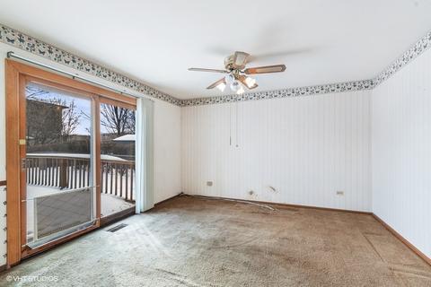 131 Mayer Ave, Wheeling, IL 60090 photo 5