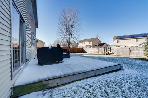 3066 Grey Hawk Dr, Normal, IL 61761 photo 6