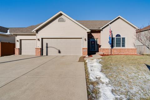 3066 Grey Hawk Dr, Normal, IL 61761 photo 1