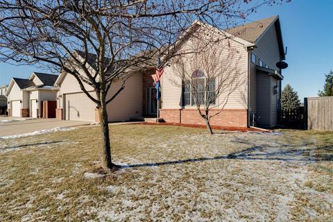 3066 Grey Hawk Dr, Normal, IL 61761 photo 3