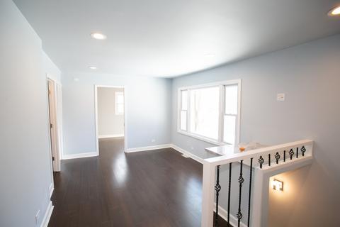9 Hickory Rd, Oakwood Hills, IL 60013 photo 3