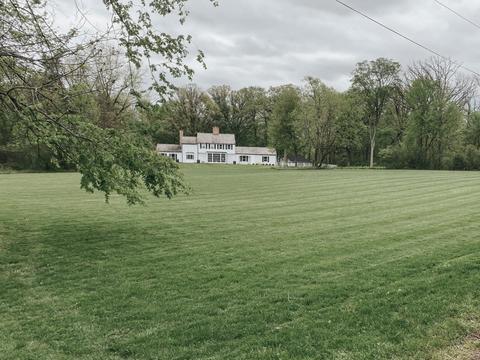 33 W266 Surrey Rd, Wayne, IL 60184 photo 2