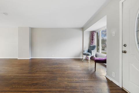 10 Dunlap Rd, Park Forest, IL 60466 photo 5