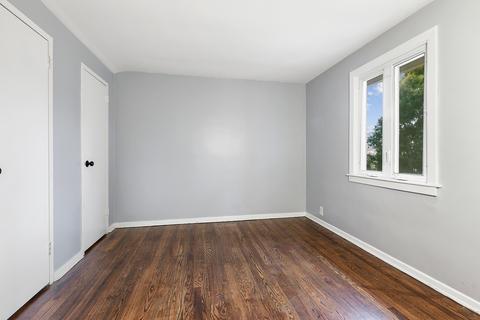 10 Dunlap Rd, Park Forest, IL 60466 photo 10