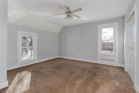 306 S Linden St, Normal, IL 61761 photo 18