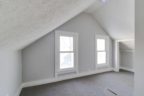 306 S Linden St, Normal, IL 61761 photo 25