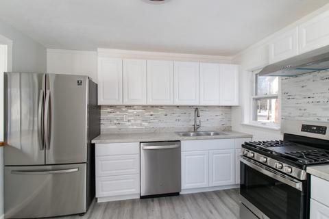 306 S Linden St, Normal, IL 61761 photo 5