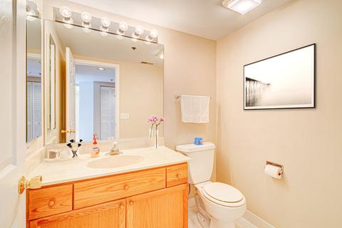 1330 Perry St #403, Des Plaines, IL 60016 photo 6