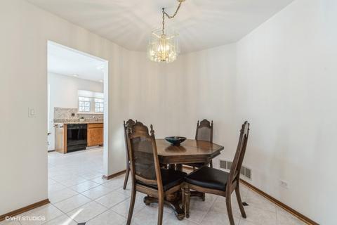611 Dorset Ct, Wheeling, IL 60090 photo 5