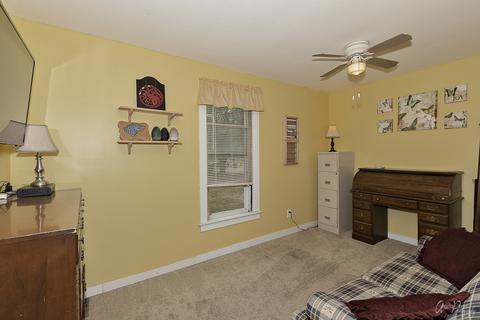 2207 W Johnsburg Rd, Johnsburg, IL 60051 photo 15