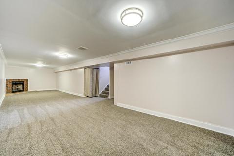 1502 W Pine St, Holiday Hills, IL 60051 photo 18