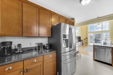 10226 S Artesian Ave, Chicago, IL 60655 photo 6