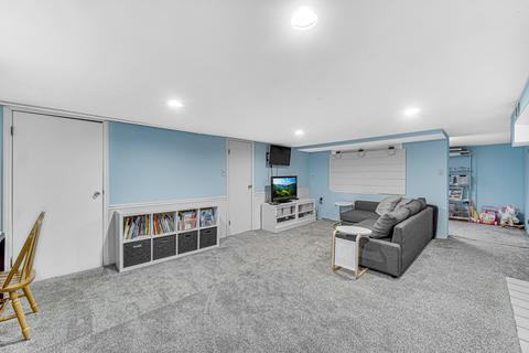 10226 S Artesian Ave, Chicago, IL 60655 photo 19