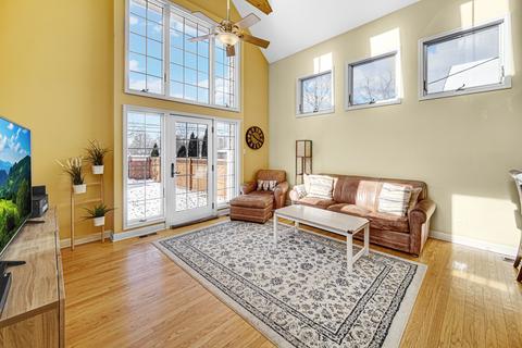 10226 S Artesian Ave, Chicago, IL 60655 photo 8