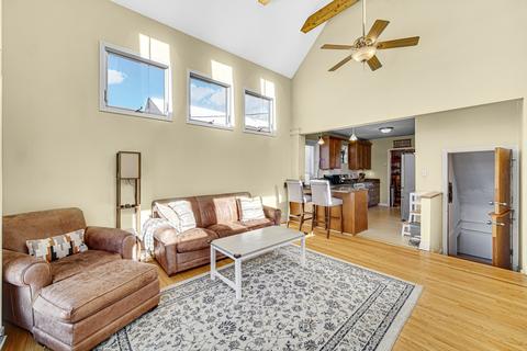 10226 S Artesian Ave, Chicago, IL 60655 photo 9