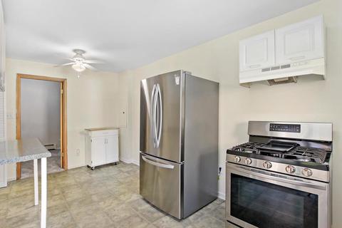 35835 N Benjamin Ave, Ingleside, IL 60041 photo 13