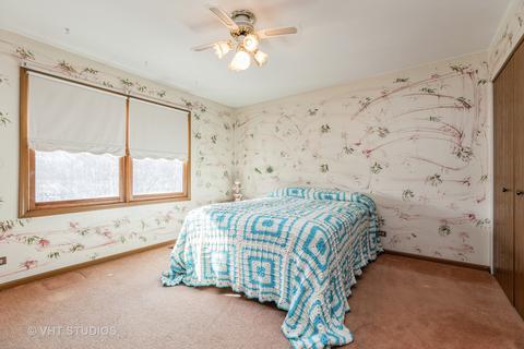 740 Mayfair Ln, Algonquin, IL 60102 photo 9