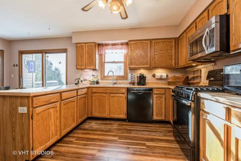 740 Mayfair Ln, Algonquin, IL 60102 photo 5